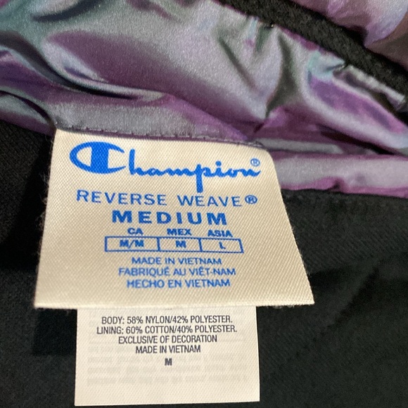 Champion Reverse Weave Reversible 2 in 1 vest (Medium) - Picture 9 of 9